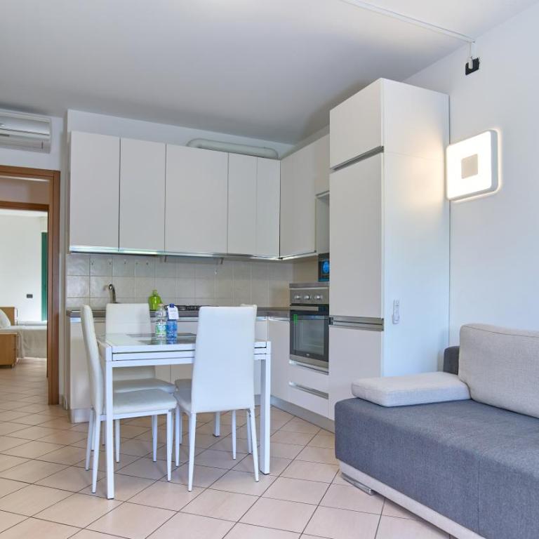 App 7 Modern apartment with private garden - Appartamento con 1 Camera da Letto - 4