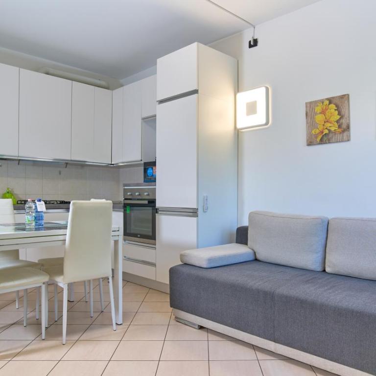 App 7 Modern apartment with private garden - Appartamento con 1 Camera da Letto - 10