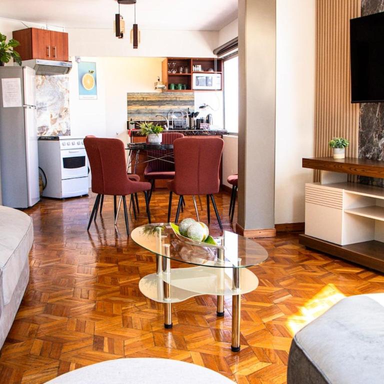Tu hogar en Sopocachi centro, amplio departamento - Apartment - 22