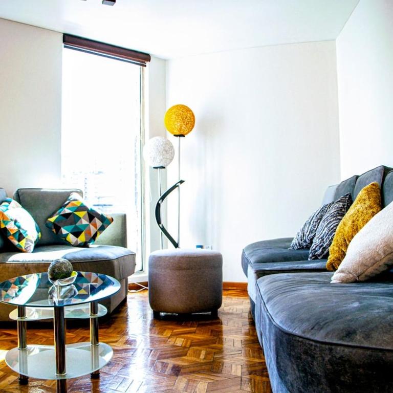 Tu hogar en Sopocachi centro, amplio departamento - Apartment - 26