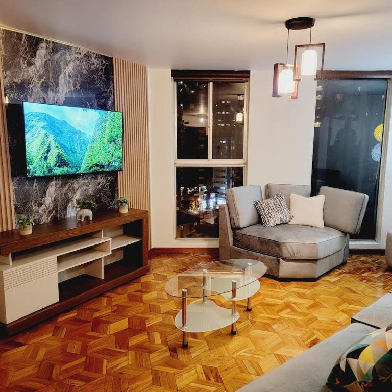 Tu hogar en Sopocachi centro, amplio departamento - Apartment - 50