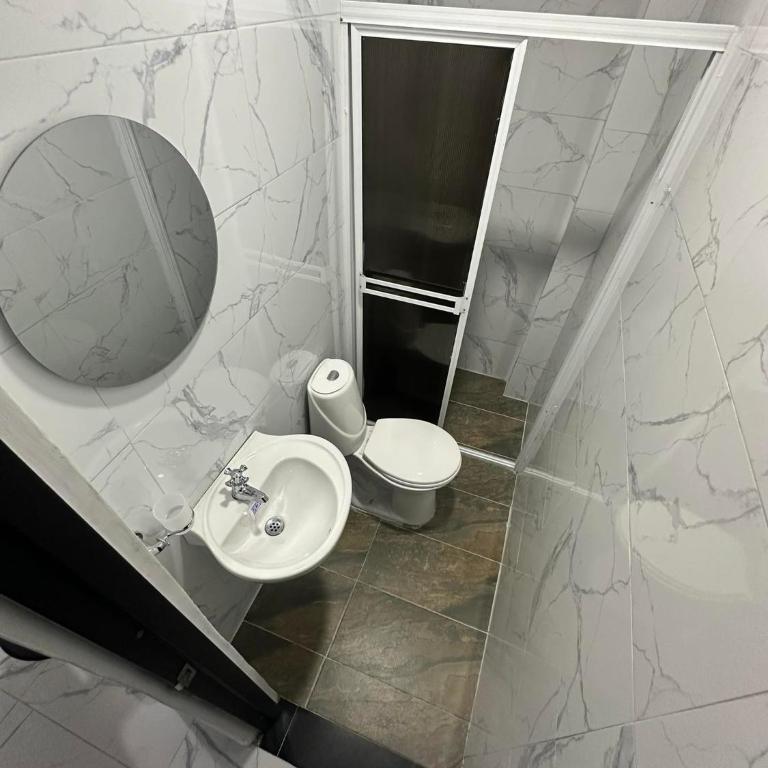 Hotel GB - Double or Twin Room - 2