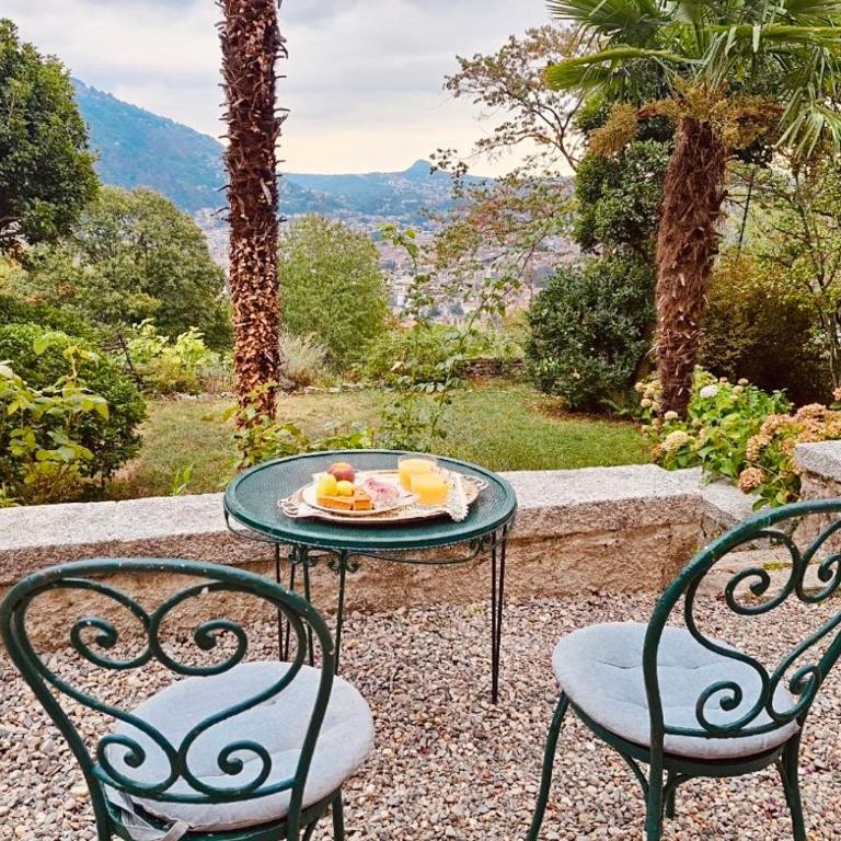 Villa Adelaide Lakeview - Deluxe Double Room - 2