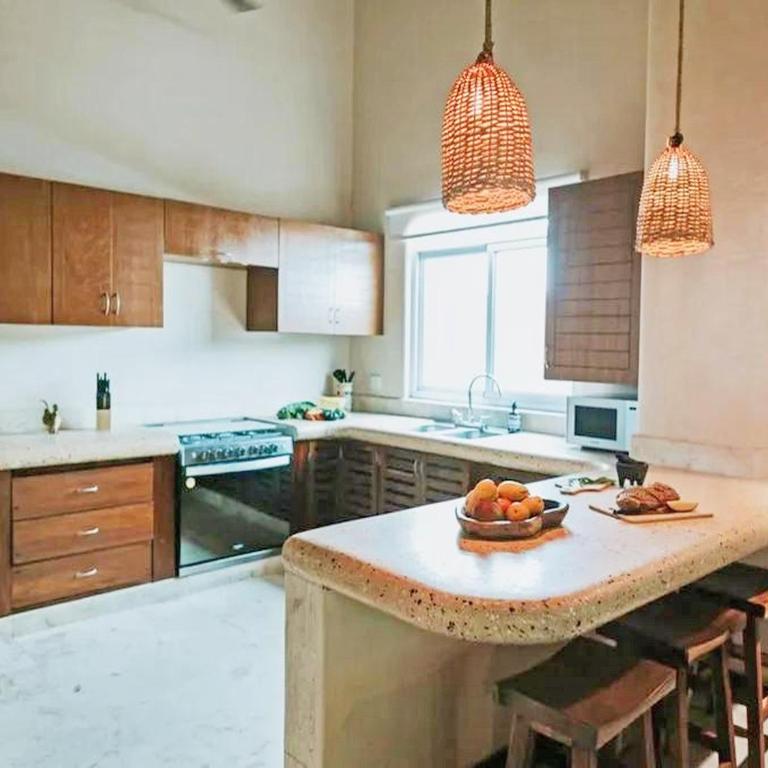 Boho-Chic Villa with 4 Bedrooms & 5 Bathrooms in Exclusive Playacar Phase 2 - Villa - 31