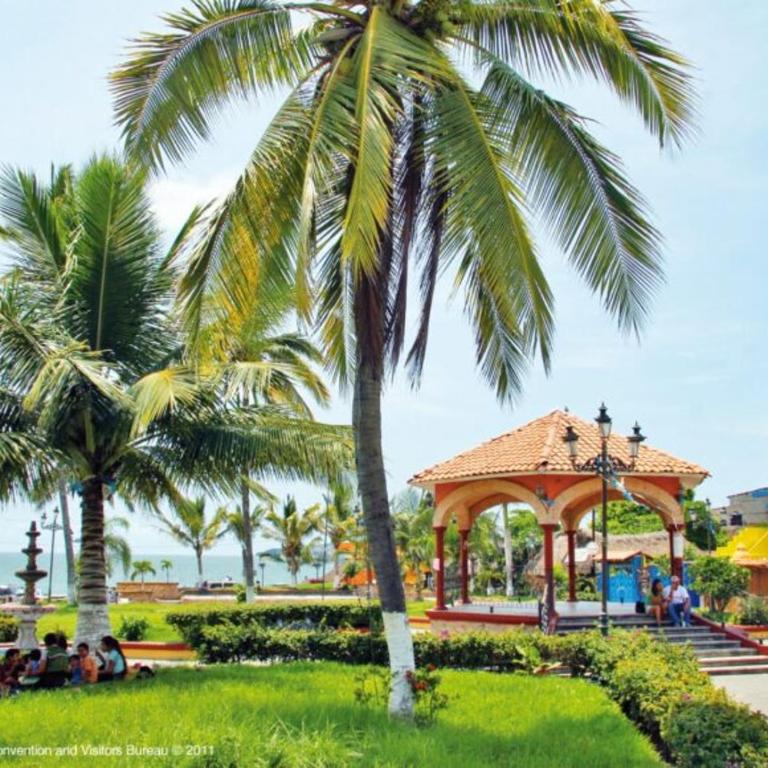 7 Guests Partial Ocean View 9 min Walk to Beach - Apartment with Terrace - 5