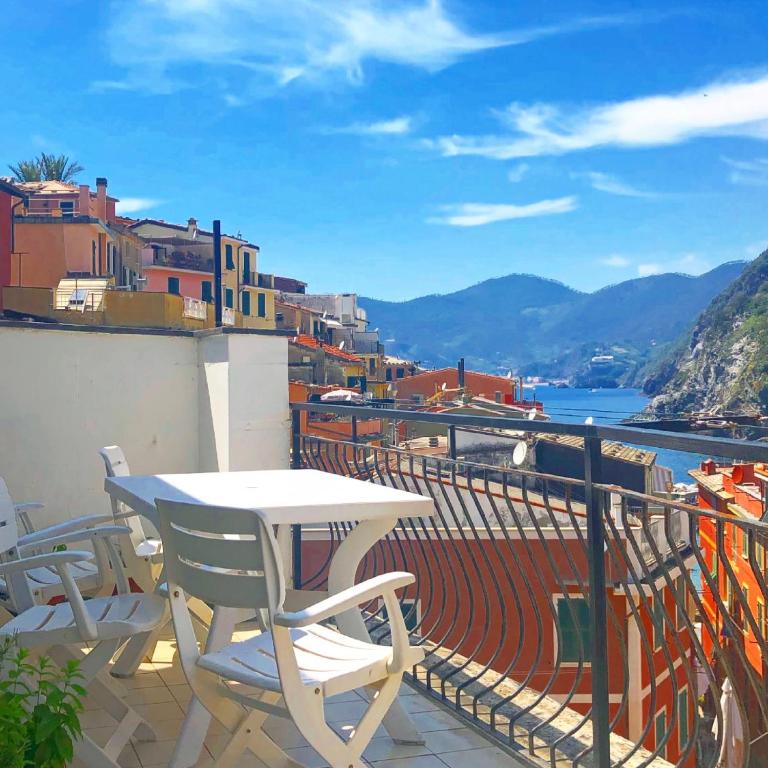 Families or Groups 3 Terrazzi Penthouse on Sea w Ac - Apartment mit Terrasse - 8