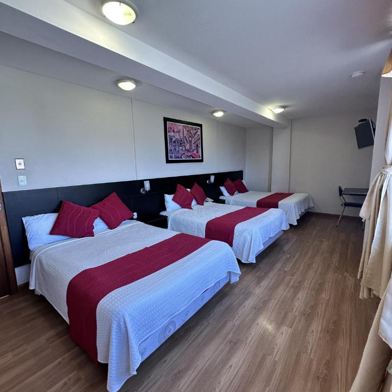 Hotel Versailles - Family Double Room - 4