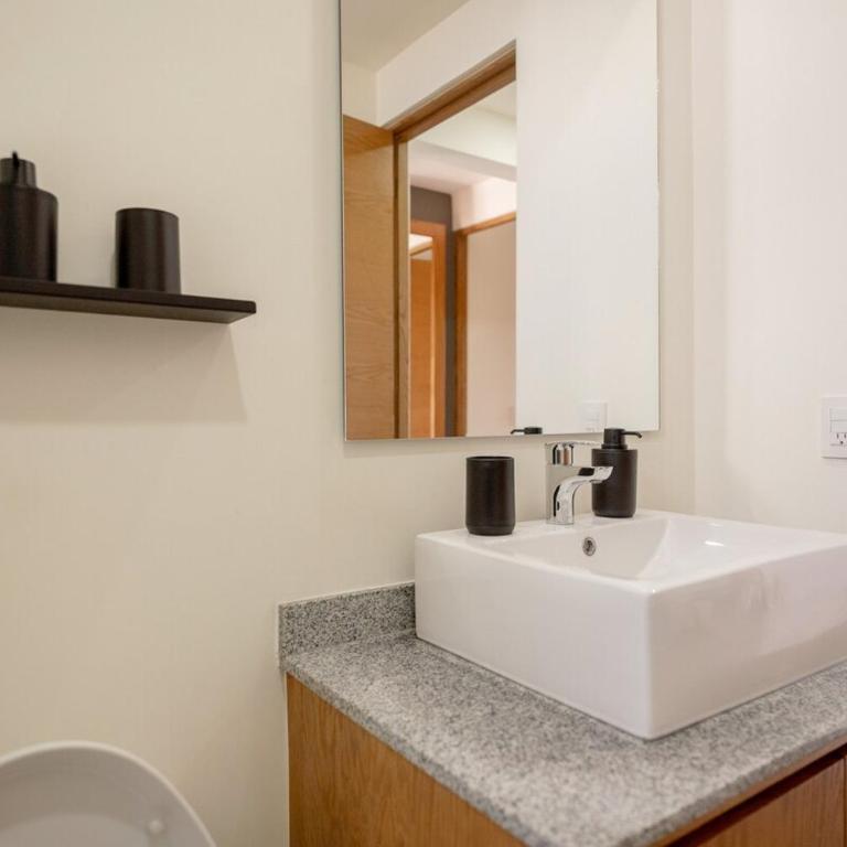 Espacio cerca de Chapultepec con Rooftop y Parking - Two-Bedroom Apartment - 7