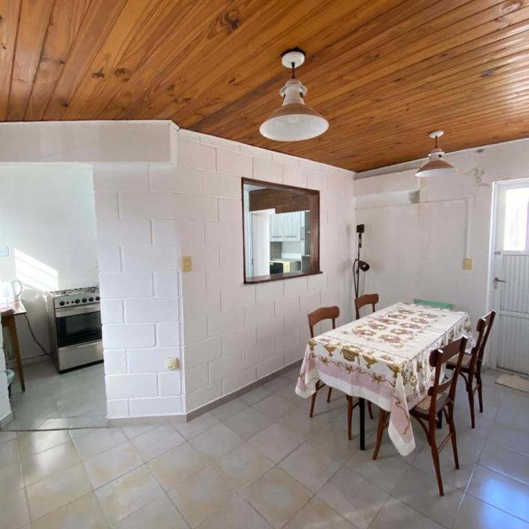 Dpto planta baja con cochera - Apartamento de 2 dormitorios - 1
