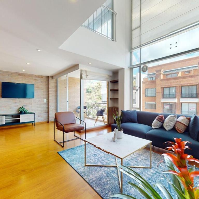 Cm Living Duplex - Apartamento de 3 dormitorios - 1