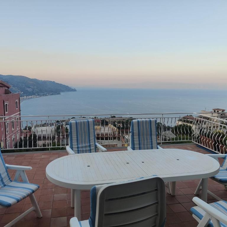 MAISON NOTTI d'ORIENTE - Appartamento con 1 Camera da Letto, Vista Mare e Terrazza - 1