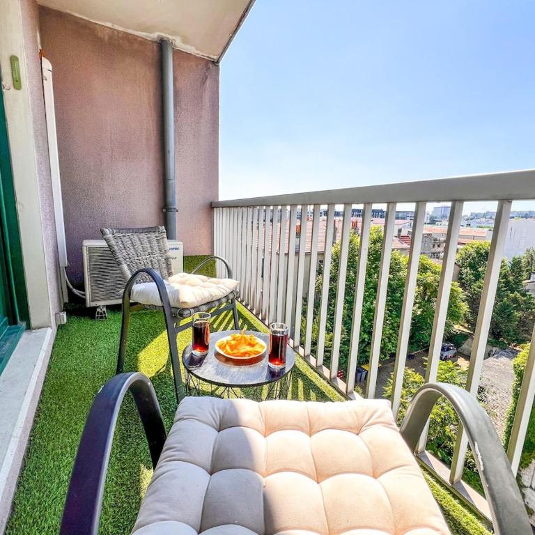 Doux Pavillon - Le Strada - box - air conditioning - tram 5 min away - Appartement 1 Chambre avec Terrasse - 5