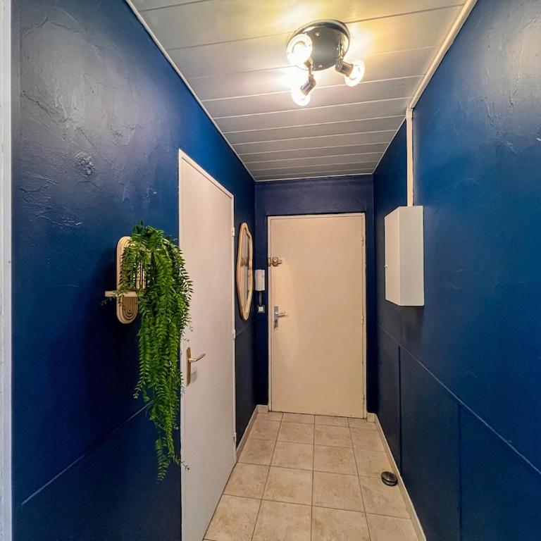 Doux Pavillon - Le Strada - box - air conditioning - tram 5 min away - Appartement 1 Chambre avec Terrasse - 25