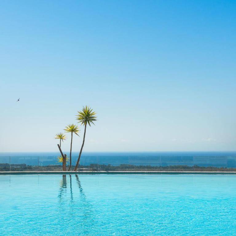 2-Bedroom Sea View Apartment in Benahavis - Apartamento de 2 dormitorios - 24