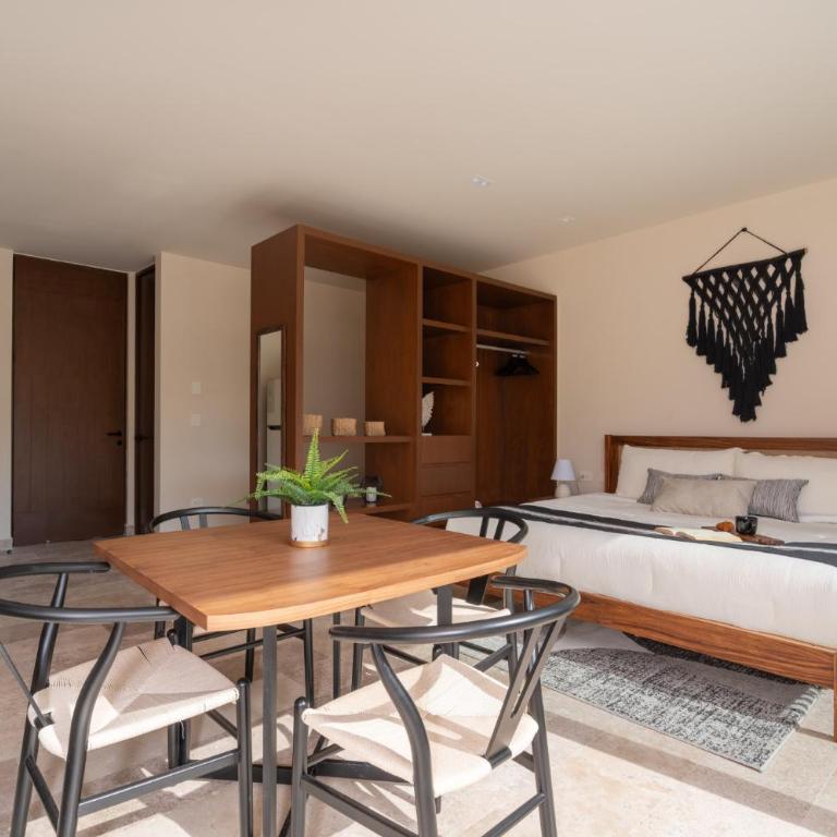 Peregrina Tulum Lux Aparthotel - Habitación Triple con balcón - 9