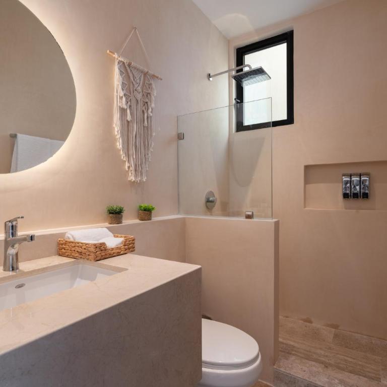 Peregrina Tulum Lux Aparthotel - Habitación Triple con balcón - 11