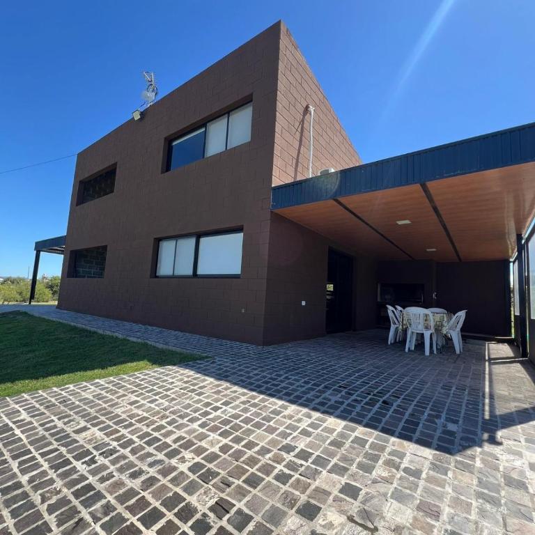 Chalet en Potrero de Garay - Casa de 2 dormitorios - 1