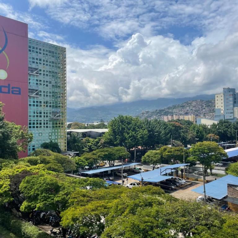Apartamento Los Conquistadores Av Roosevelt ESTADIO, UNIDAD DEPORTIVA, IMBANACO, TEQUENDAMA, SAN FERNANDO - Apartamento de 3 dormitorios - 8