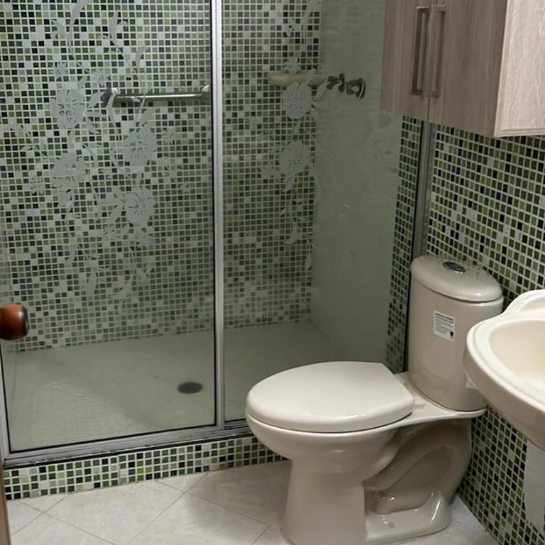 Apartamento Los Conquistadores Av Roosevelt ESTADIO, UNIDAD DEPORTIVA, IMBANACO, TEQUENDAMA, SAN FERNANDO - Apartamento de 3 dormitorios - 13