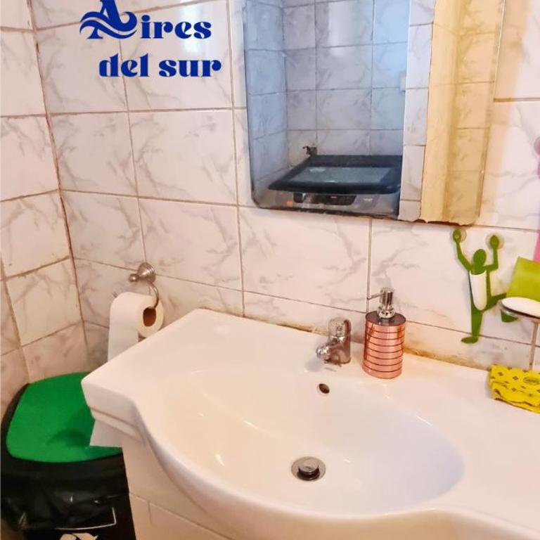 Cabaña espaciosa Aires del Sur - Four-Bedroom House - 2
