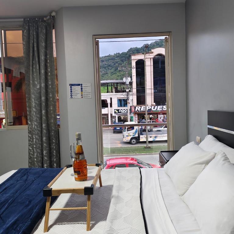 Hotel GM zamora Balcony - One-Bedroom Apartment - 40
