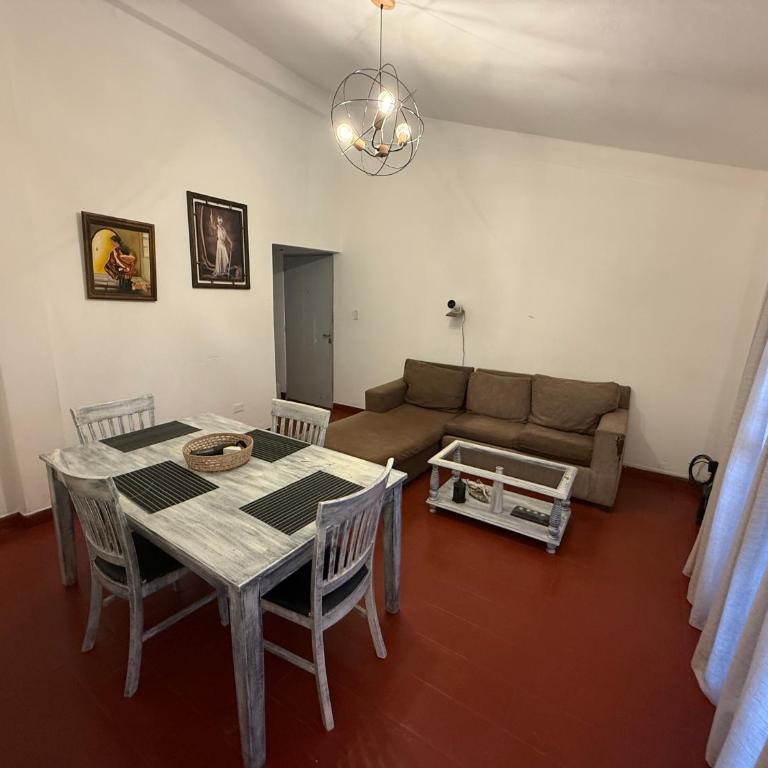 Departamento en Salta Capital - Apartamento de 3 dormitorios - 1