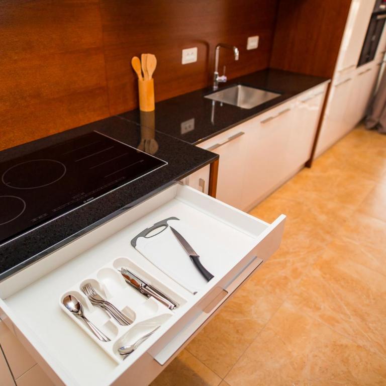 Harmonia Apartments - Deluxe Apartment - 12