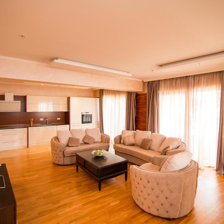Harmonia Apartments - Deluxe Apartment - 9