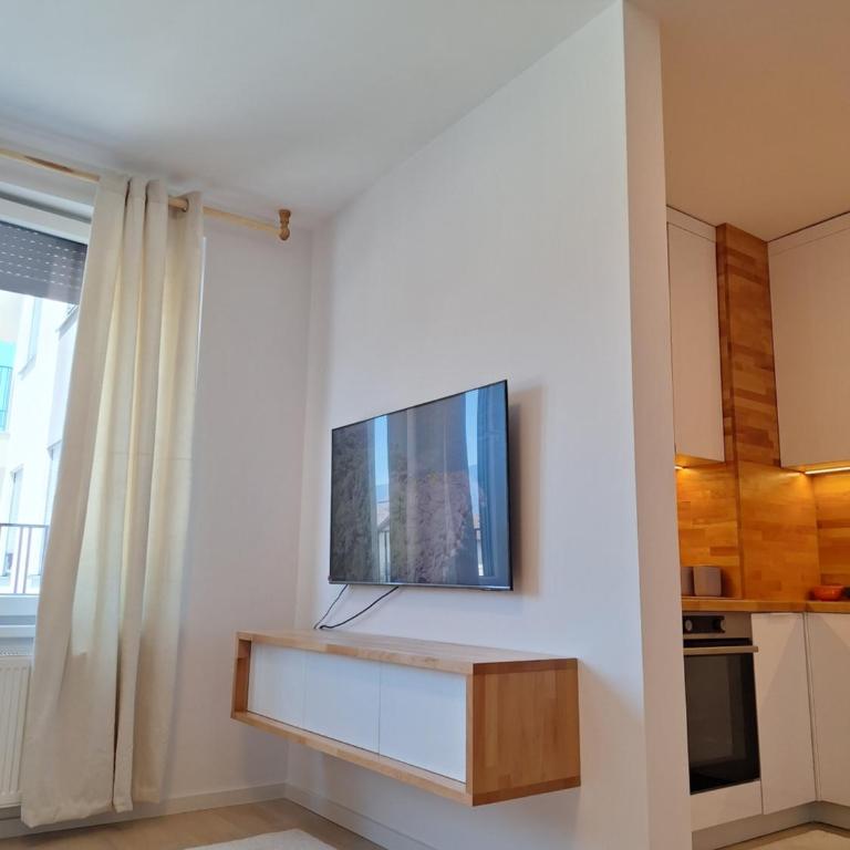 Sunset Dream Apartment -- 2 minutes from the Airport - Apartman sa 1 Spavaćom Sobom - 12