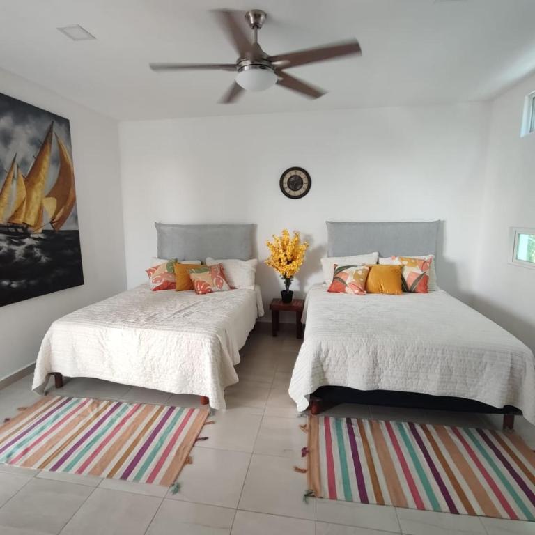 Casa Familiar con Jacuzzi - Three-Bedroom House - 11
