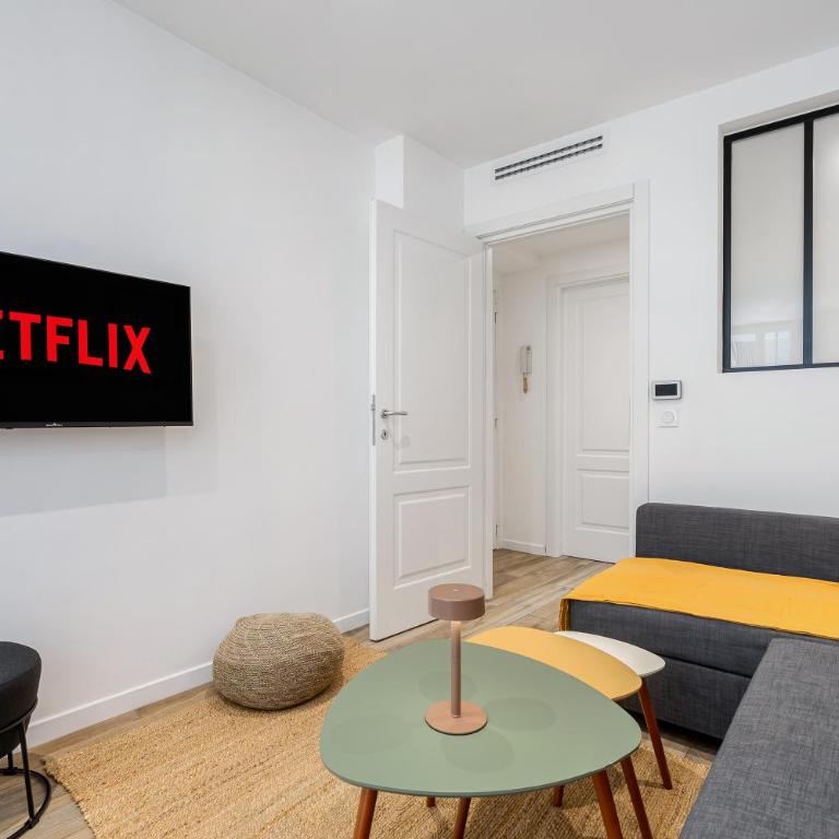 Nice Renting - REPUBLIQUE - Garibaldi Chic 3 Bedrooms 3 Bathrooms Balcony AirCon - Appartement 3 Chambres - 9