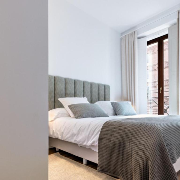 Bellas Artes en Madrid - Three-Bedroom Apartment - 10
