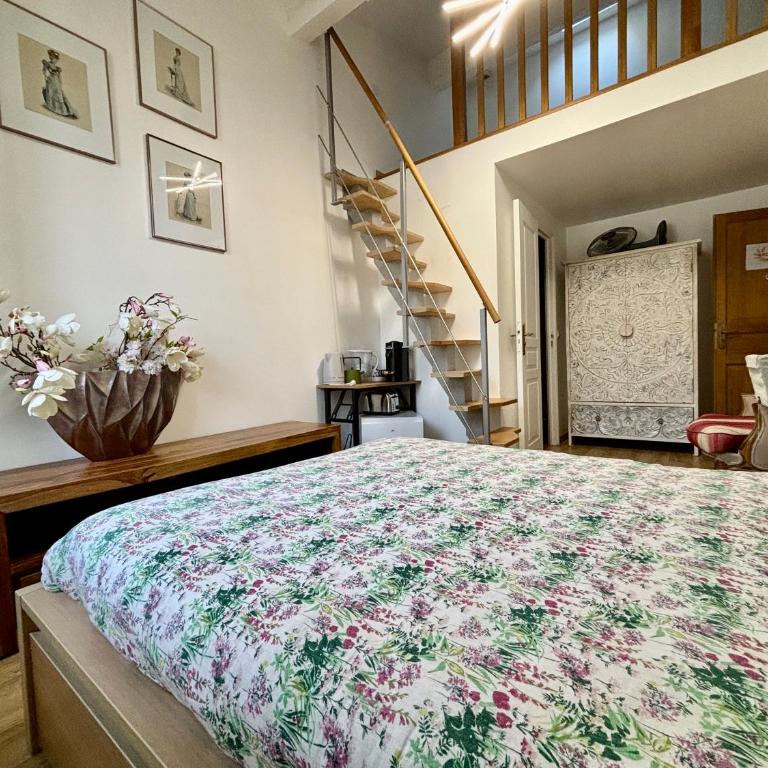 TANG Home-Bordeaux Hyper Centre - Deluxe Doppelzimmer mit Dusche - 3 - 13