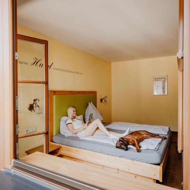 Hotel Grimming dogs&friends - Doppelzimmer mit Dusche - 7