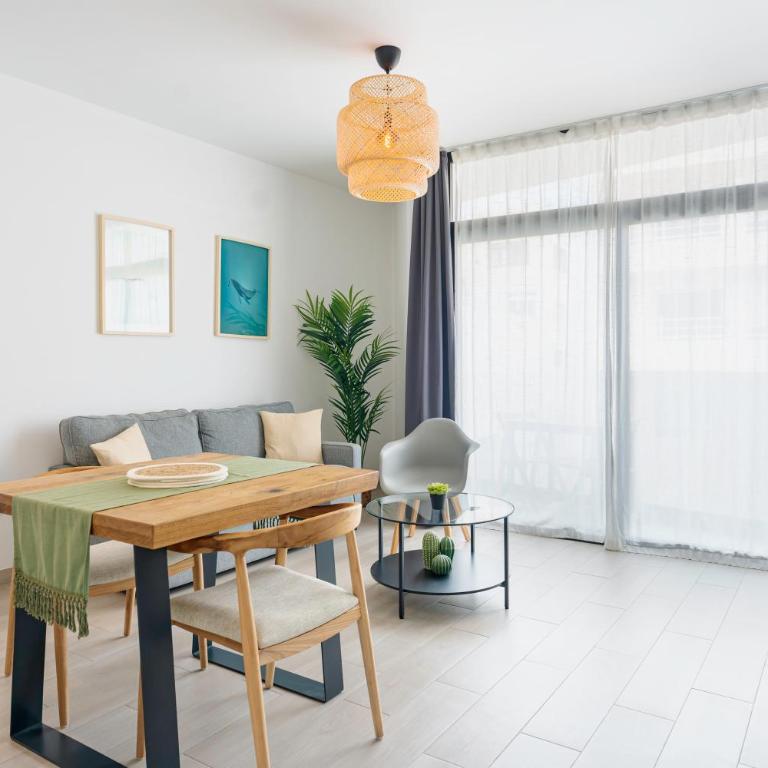 Salty Loft en el Centro de Corralejo, terraza privada, cocina completa y WIFI - Apartamento - 1
