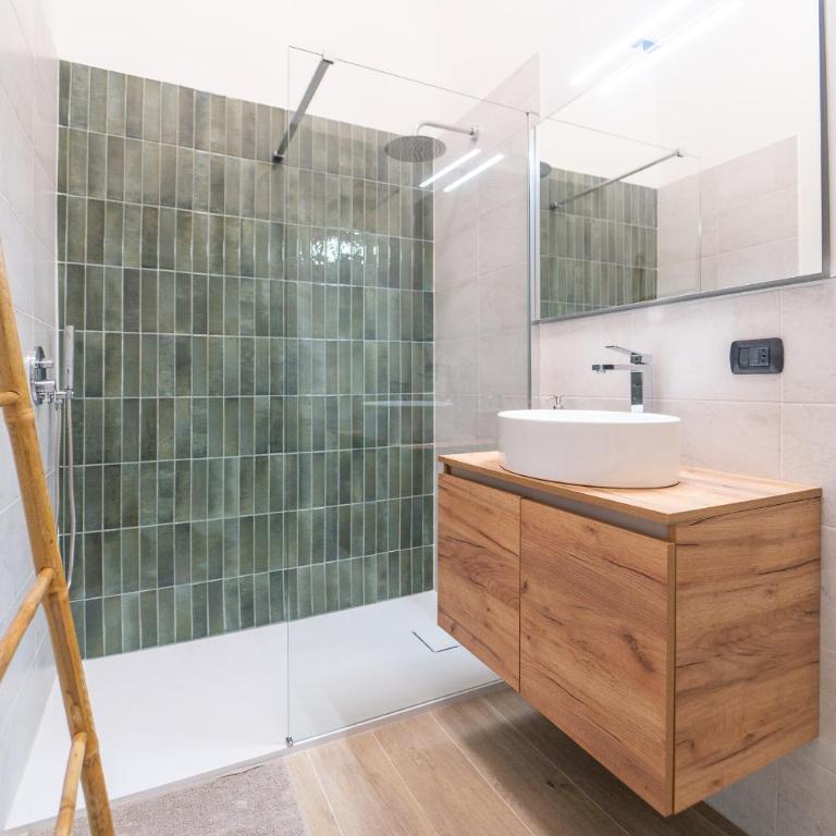 Modern apartment with parking, Wi-Fi & SmartTv - Appartamento con 1 Camera da Letto - 13