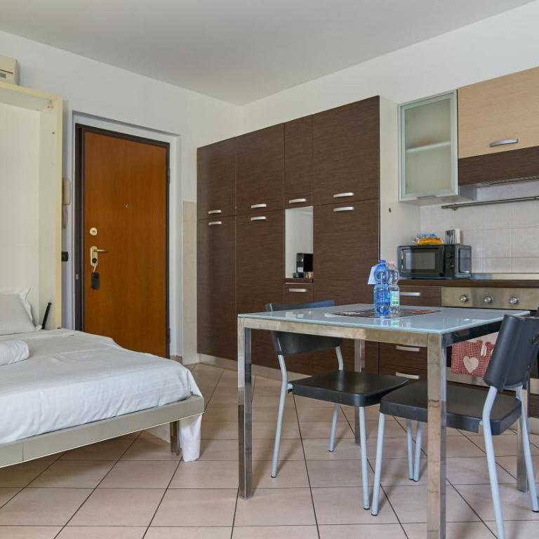 App 15 Accogliente Monolocale - Apartment mit 1 Schlafzimmer - 5