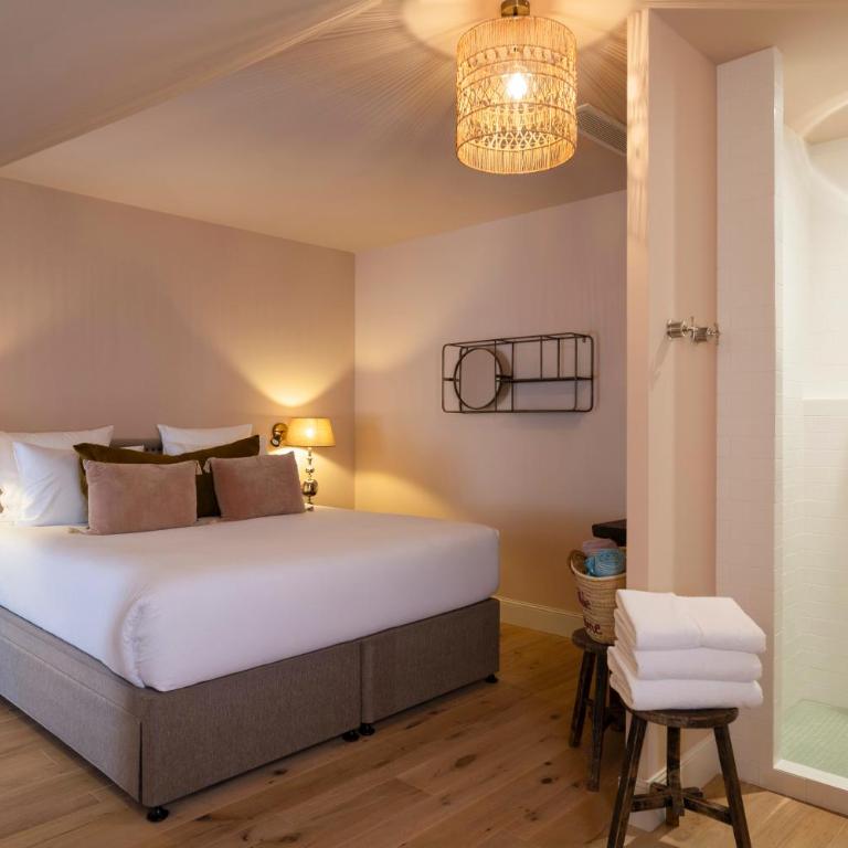 La Bastide d'Antoine - Two-Bedroom Bastide Suite, Sea View with Pool - 4