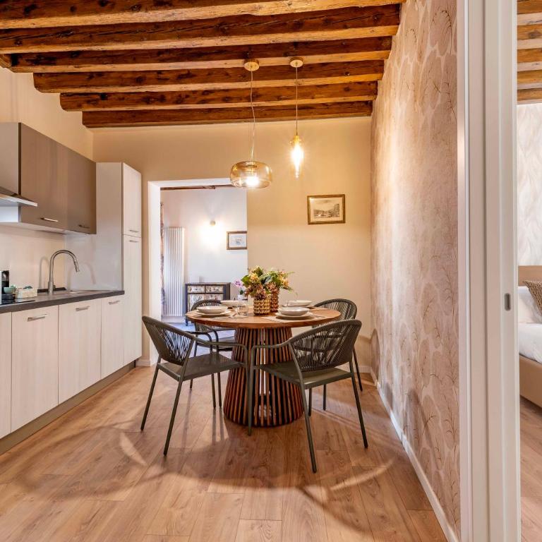 Domus Apostoli Balcony - Appartamento con 2 Camere da Letto e Balcone - 1