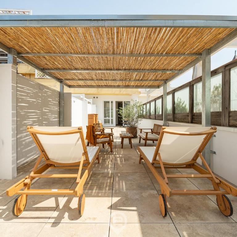 Stylish Terrace Apartment - One-Bedroom Apartment - 18