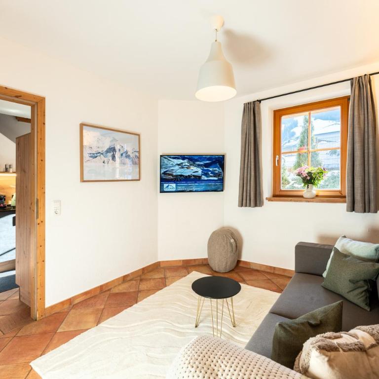 Dorfchalets - Chalet Berta inkl Tauern Spa Therme Eintritt & Sommerkarte - Ferienhaus - 9
