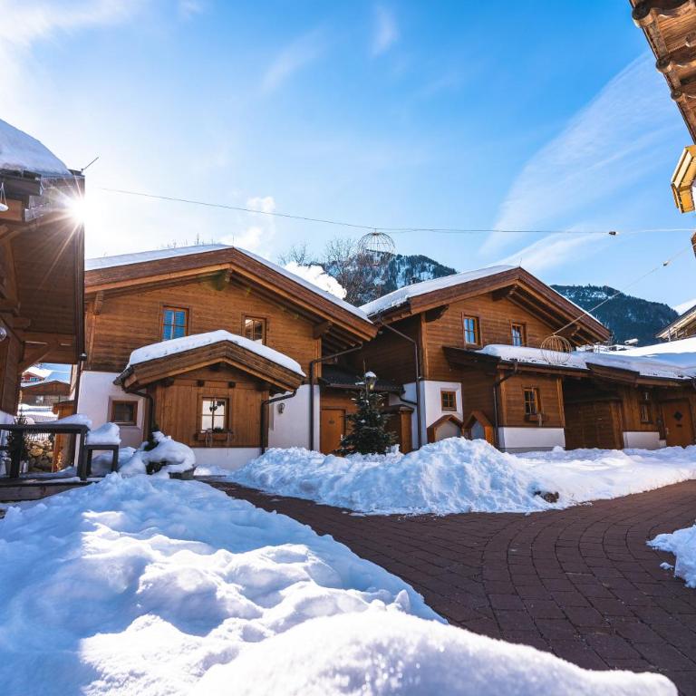 Dorfchalets - Chalet Berta inkl Tauern Spa Therme Eintritt & Sommerkarte - Ferienhaus - 17