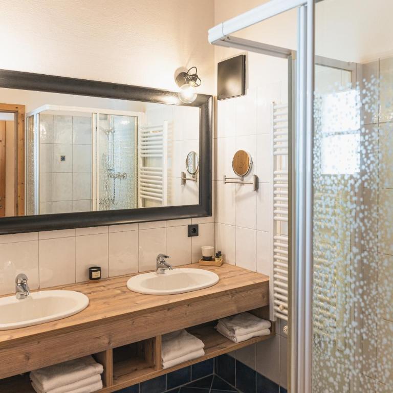 Dorfchalets - Chalet Alma inkl Tauern Spa Therme Eintritt & Sommerkarte - Ferienhaus - 7