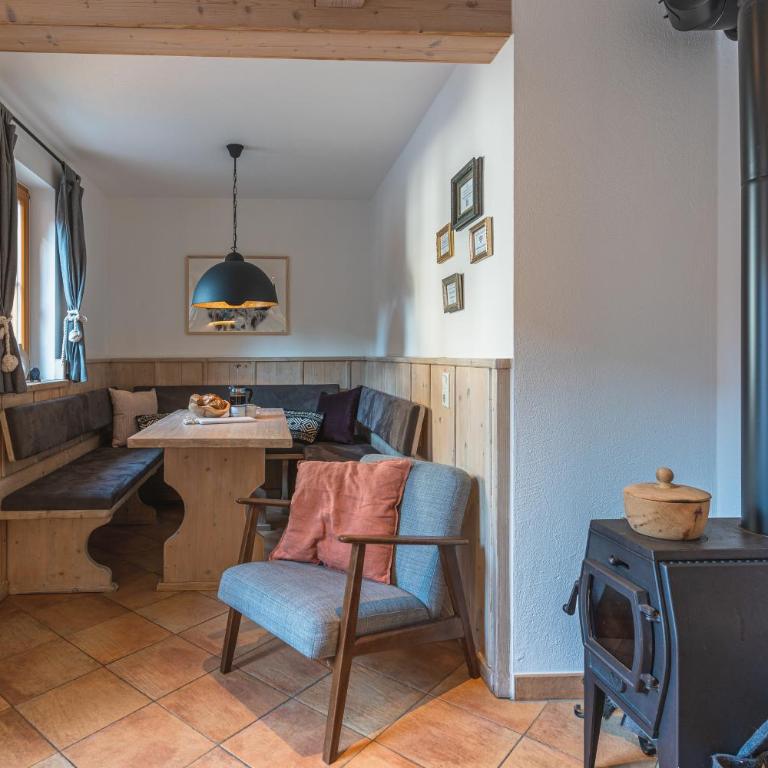 Dorfchalets - Chalet Dora inkl Tauern Spa Therme Eintritt & Sommerkarte - Ferienhaus - 5