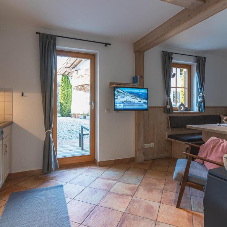Dorfchalets - Chalet Dora inkl Tauern Spa Therme Eintritt & Sommerkarte - Ferienhaus - 13