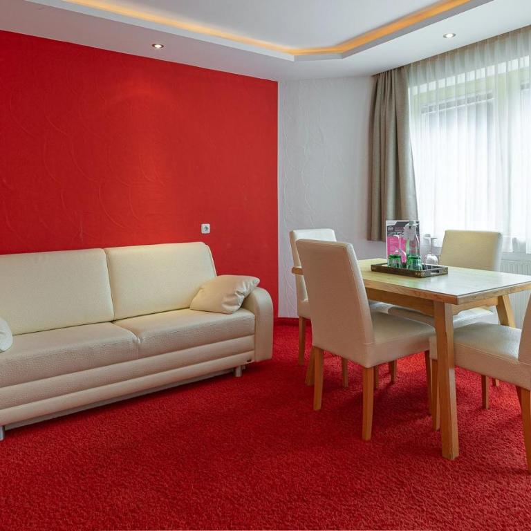 MY ALPENWELT Resort 4 Sterne Superior - Junior Suite mit Balkon - 2