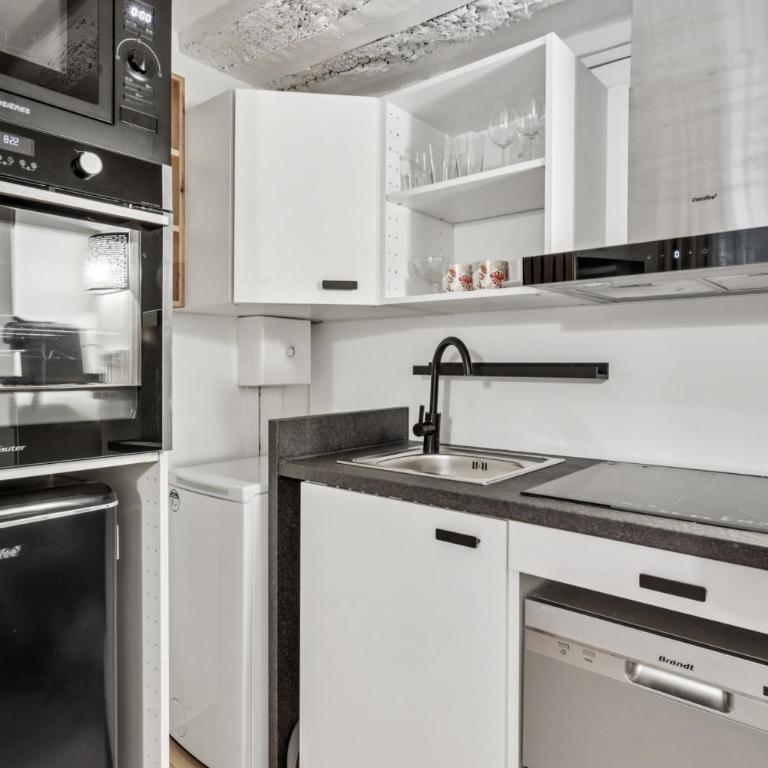 Studio Herold - Place de Victoires by B'Your Home - Appartement - 9
