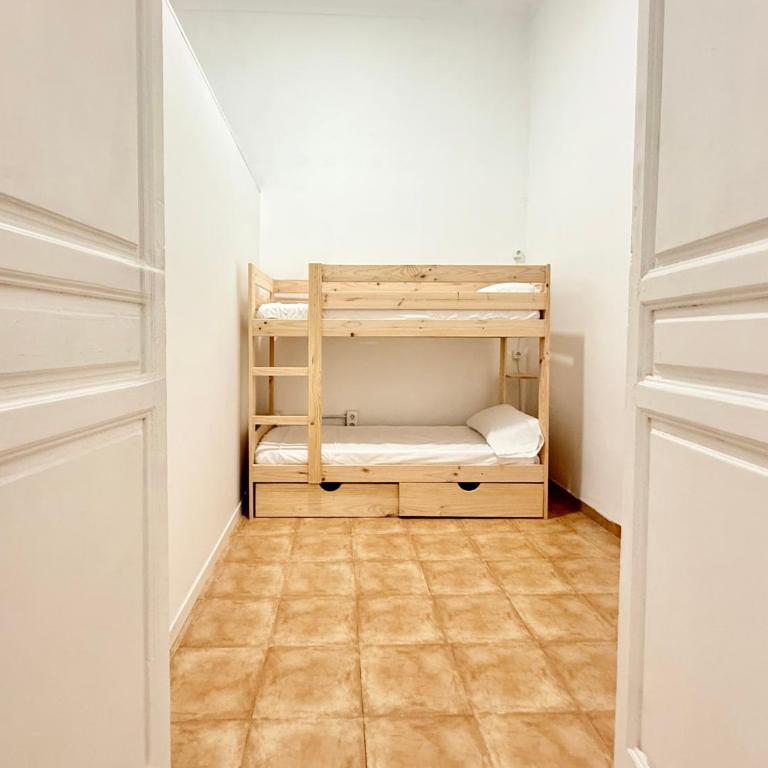 La Merced Nómada & Refugio - Bunk Bed in Mixed Dormitory Room - 1