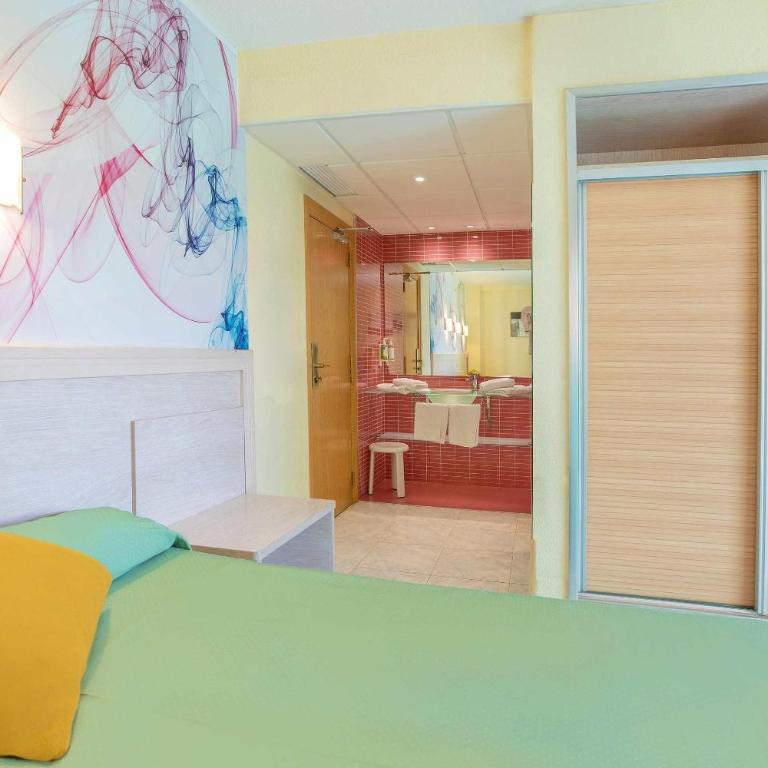 Hotel Servigroup Calypso - Habitación Doble (2 adultos + 2 niños) - 4
