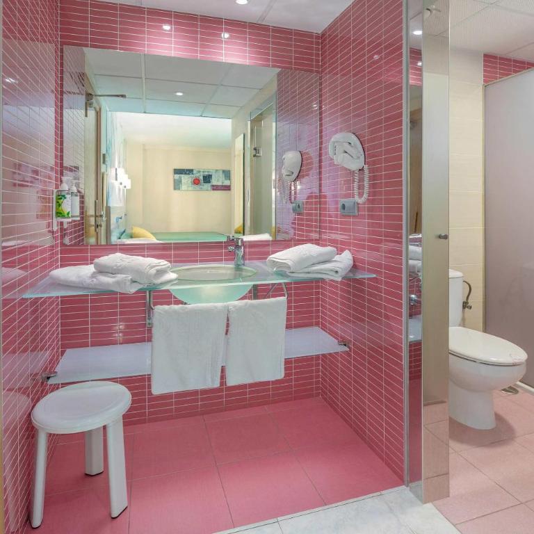 Hotel Servigroup Calypso - Habitación Doble (2 adultos + 2 niños) - 7